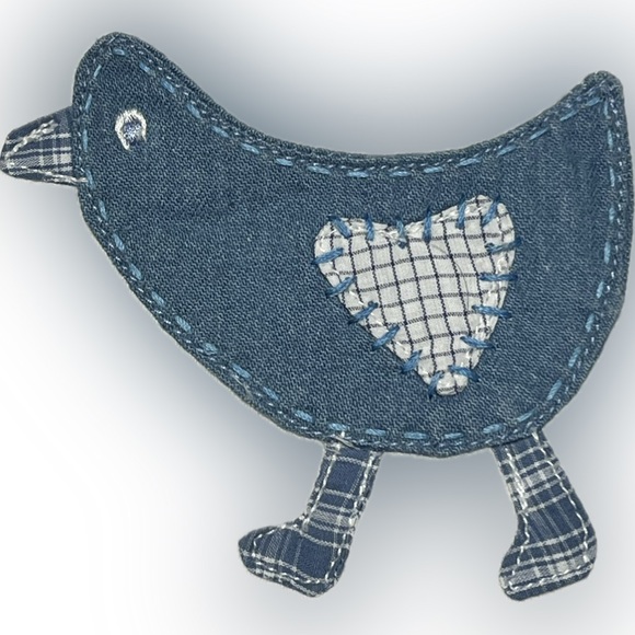 NWT Gap Kids decorative pillow,patchwork detail, unisex, stitched bird pattern - Picture 3 of 7